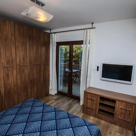 Tina 4 Stars アパート *